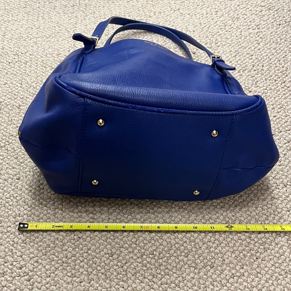 Isaac Mizrahi Royal Cobalt Blue Shoulder Bag - Picture 15 of 16